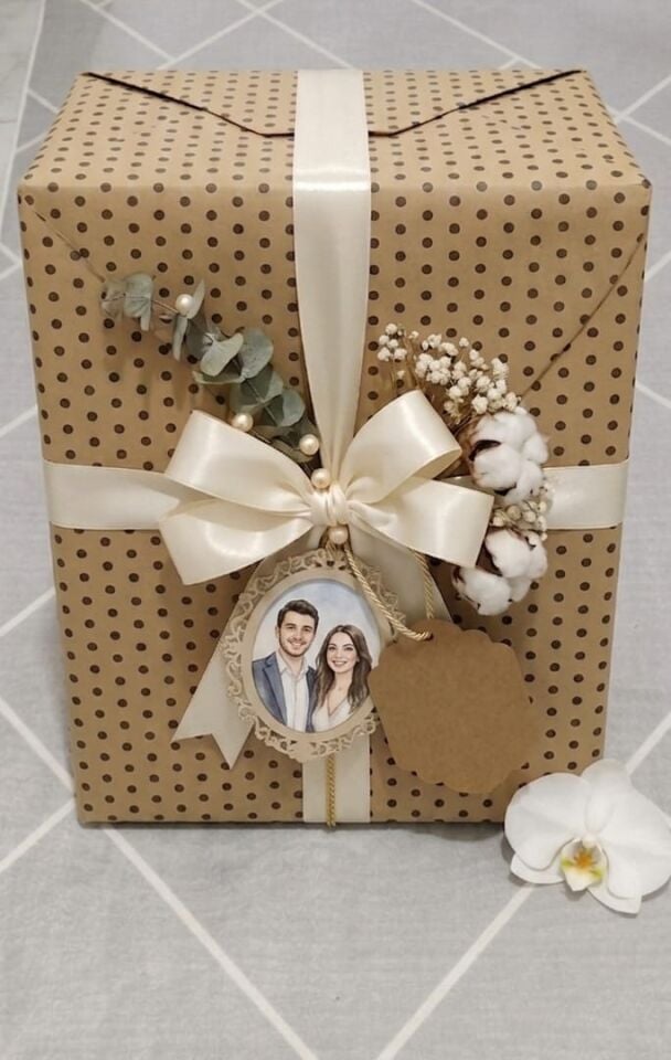 Kraft Kağıt 70x100 Cm Siyah Benekli Kraft Kağıt, Hediye Paketleme Kağıdı, Çeyiz Kağıdı, Kraft Kağıdı, Ambalaj Kağıdı
