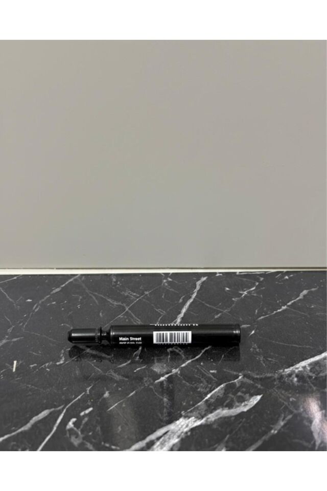 Siyah Renk Permanent Marker Kalemi Siyah