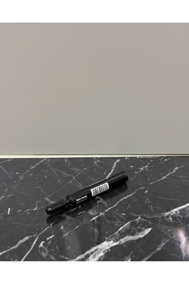 Siyah Renk Permanent Marker Kalemi Siyah