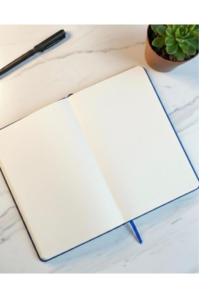 14x21 Cm Lacivert Termoderi Kapaklı Lastikli Çizgisiz 80 Yaprak Defter Lacivert