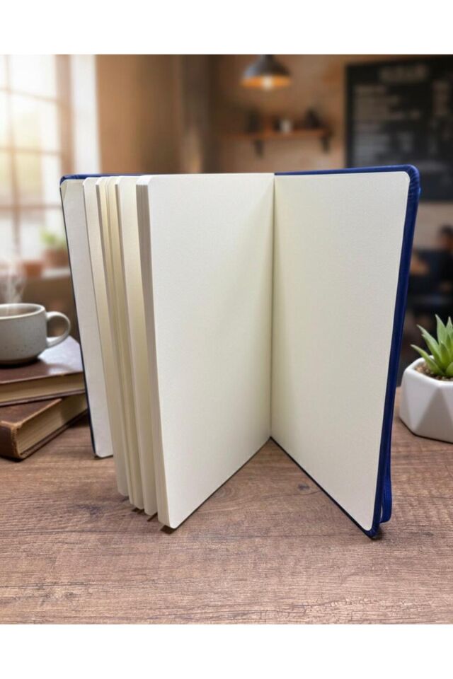 14x21 Cm Lacivert Termoderi Kapaklı Lastikli Çizgisiz 80 Yaprak Defter Lacivert